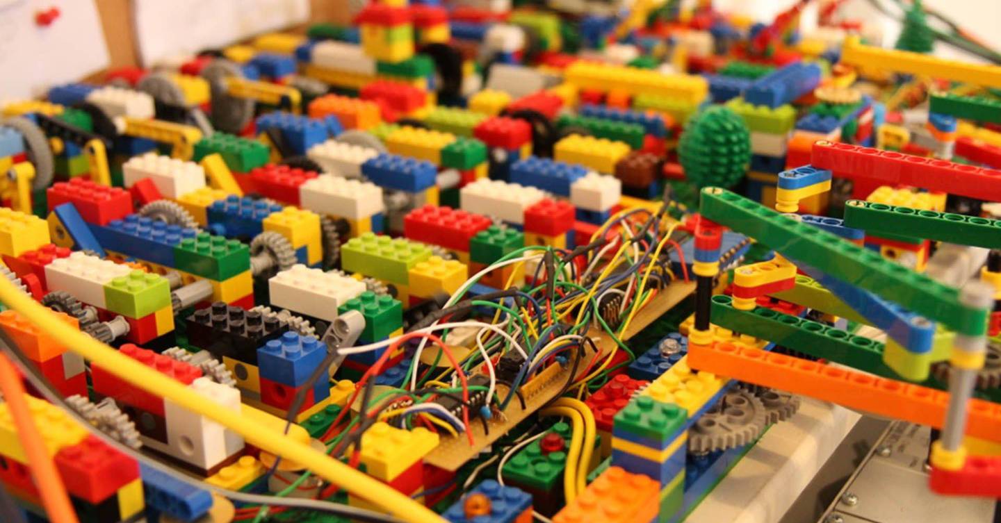 Mind-blowing music machine created with Lego | WIRED UK