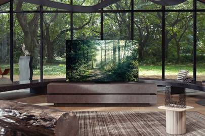 wired-uk-tvs2021-samsung-neo-qled-ces-2021-lifestyle.jpg