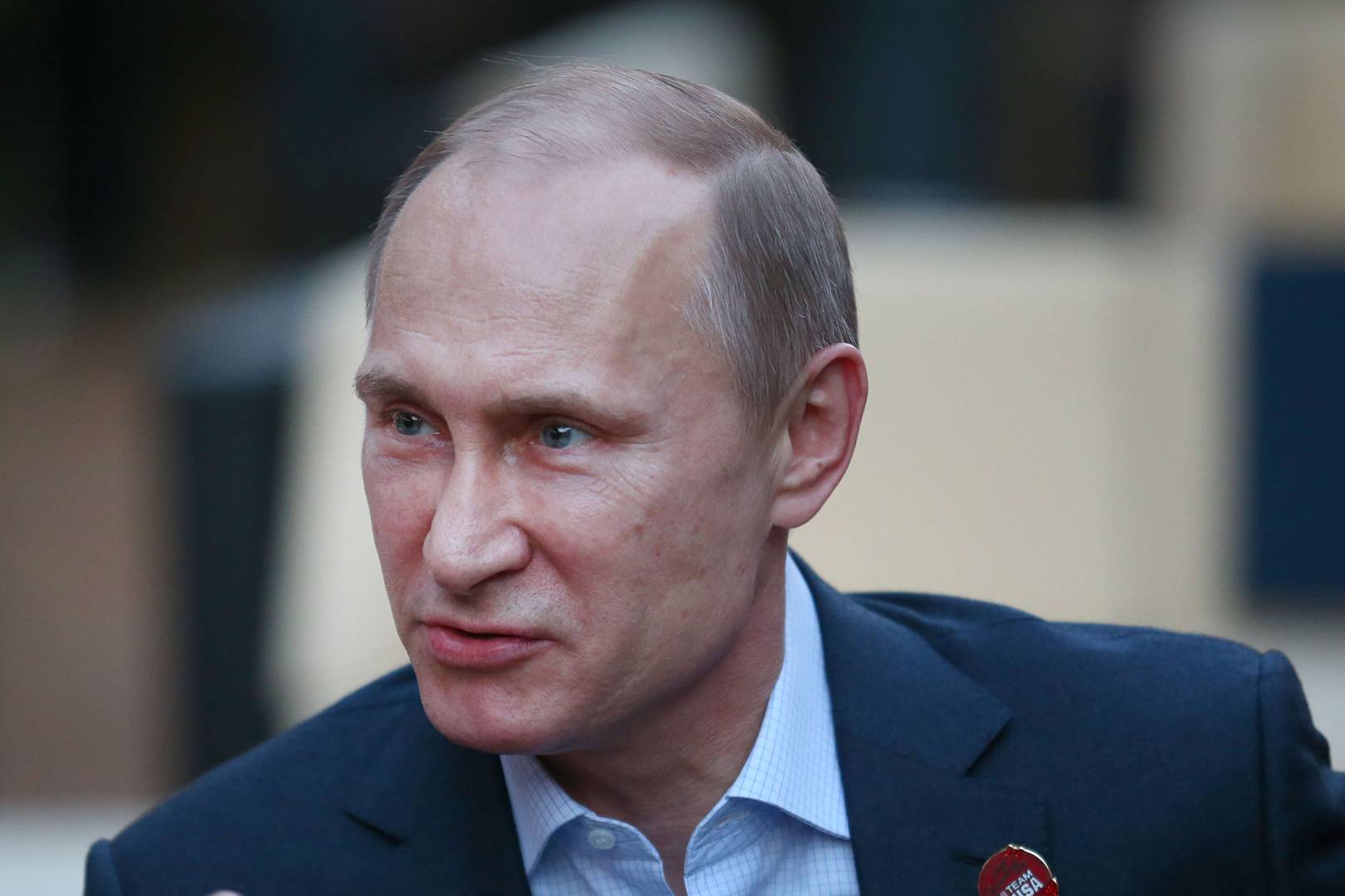 Russia takes aim at Facebook and Twitter in a bid for online control